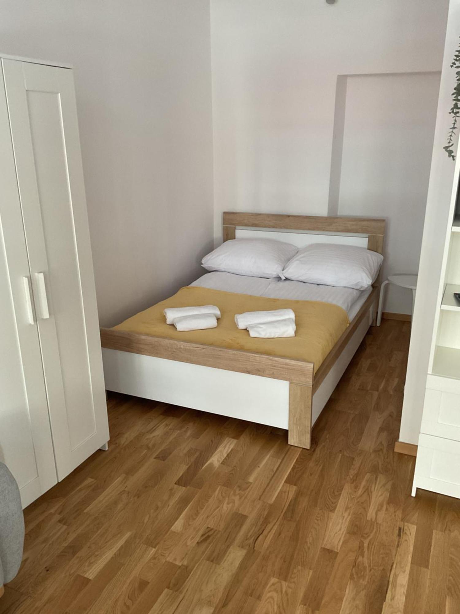 Apartament Omorika Na Zamkowej Kraków Zewnętrze zdjęcie